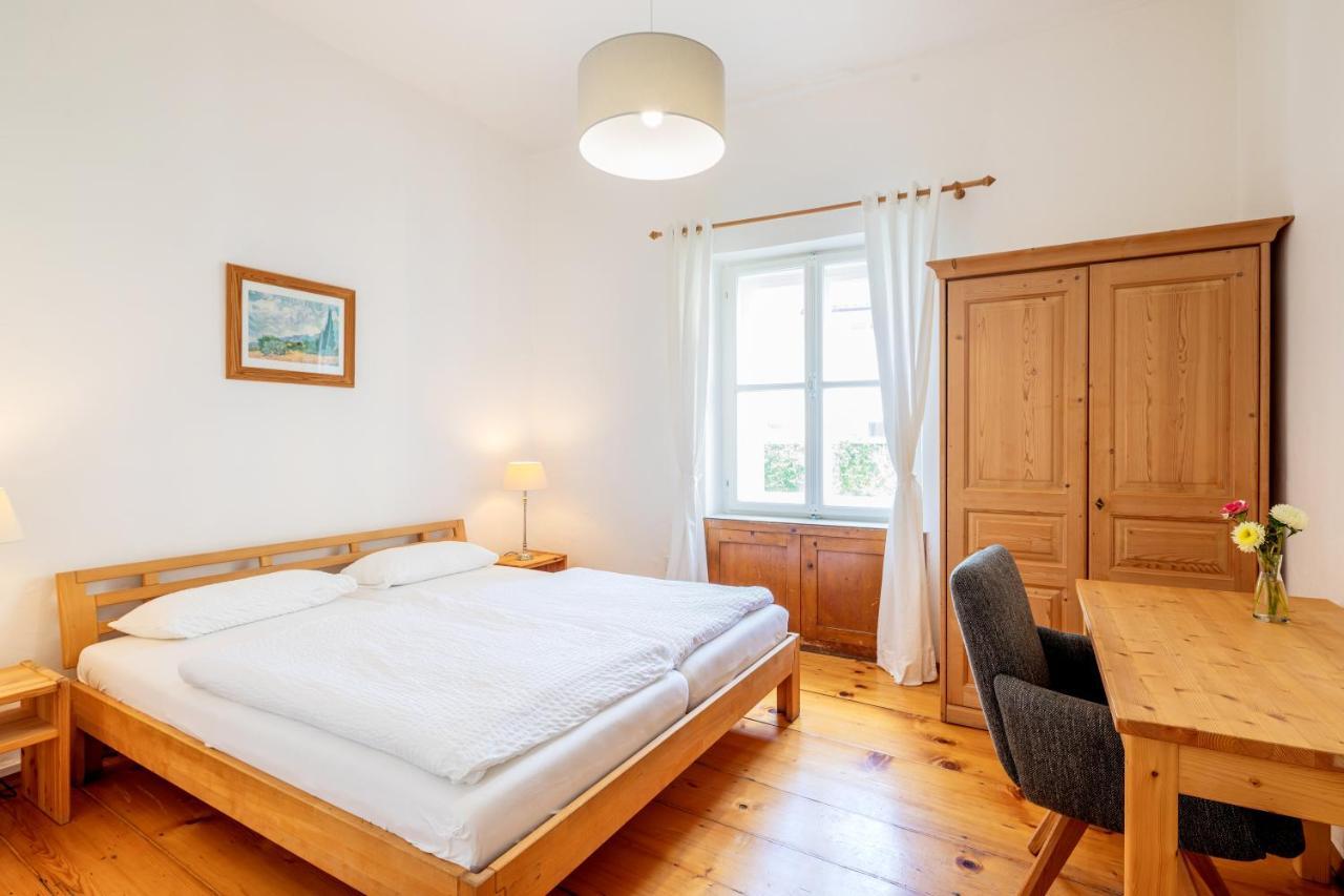 Pension Goldenes Schiff 帕绍 外观 照片