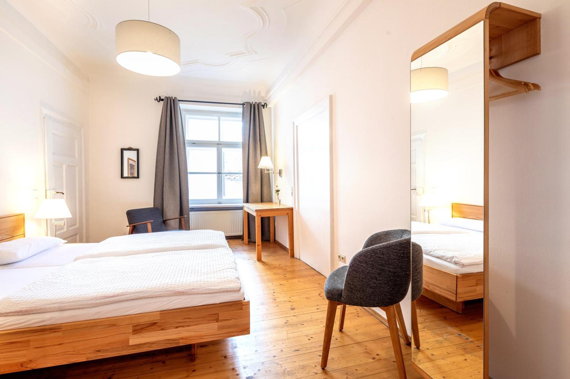 Pension Goldenes Schiff 帕绍 外观 照片